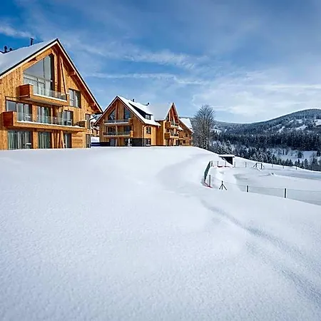 Aldrov Hotel 4*
